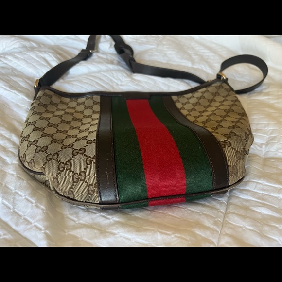 Authentic Gucci crossbody bag - Picture 2 of 7